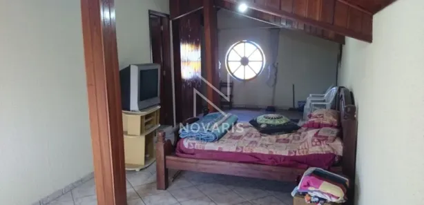Sobrado com 6 Quartos à venda, 500m² no Centro, Embu-Guaçu