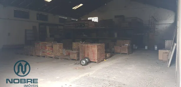 Galpão / Depósito / Armazém para alugar, 500m² no Paineira, Teresópolis