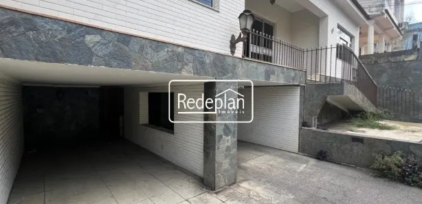 Casa com 4 Quartos à venda, 262m² no Ano Bom, Barra Mansa
