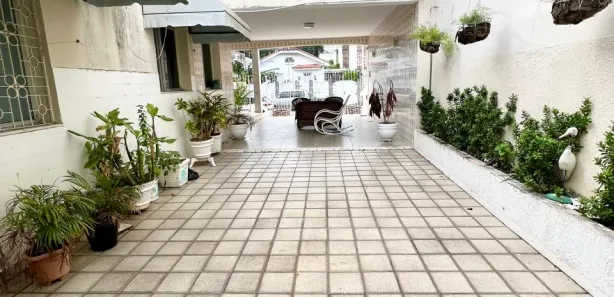 Casa com 4 Quartos à venda, 450m² no São José, Aracaju