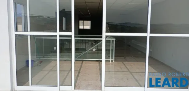 Casa Comercial para alugar, 100m² no Centro, Atibaia