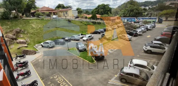 Conjunto Comercial / Sala para alugar, 77m² no Centro, Jaguariúna