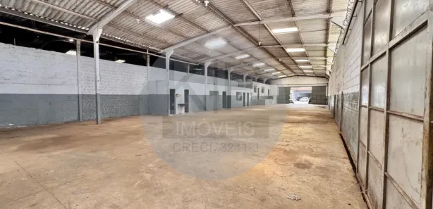 Galpão / Depósito / Armazém para alugar, 900m² no Dix-Sept Rosado, Natal