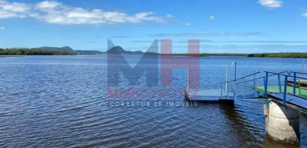 Galpão / Depósito / Armazém com 2 Quartos à venda, 720m² no Vila Caraguata, Cubatão