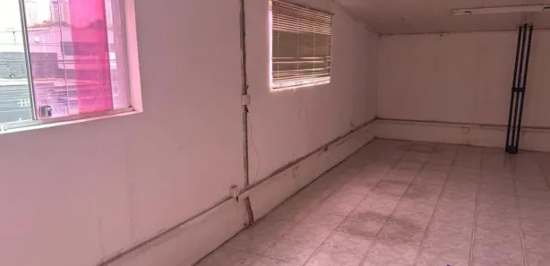 Galpão / Depósito / Armazém para alugar, 270m² no Jardim Peri Peri, São Paulo