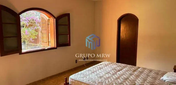 Fazenda / Sítio / Chácara com 4 Quartos à venda, 250m² no Campo Verde, Ibiúna