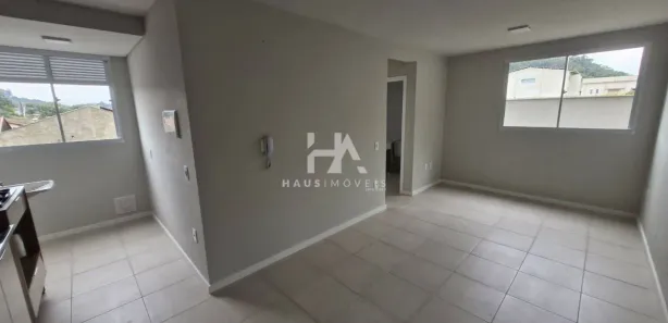 Apartamento com 2 Quartos para alugar, 48m² no Jaraguá 99, Jaraguá do Sul