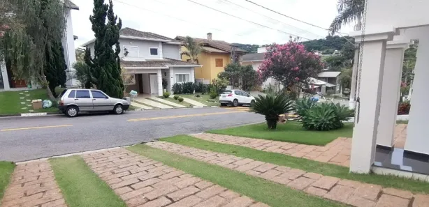 Casa de Condomínio com 3 Quartos para alugar, 375m² no Bosque, Vinhedo