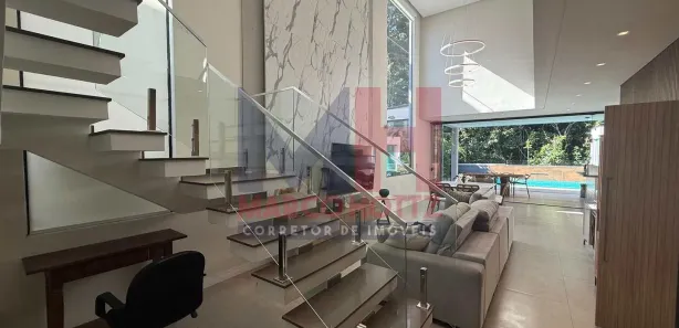 Sobrado com 5 Quartos para alugar, 310m² no Riviera, Bertioga