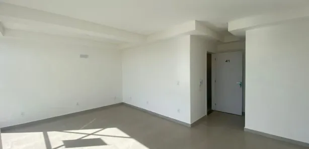 Conjunto Comercial / Sala para alugar, 37m² no Coqueiral, Cascavel
