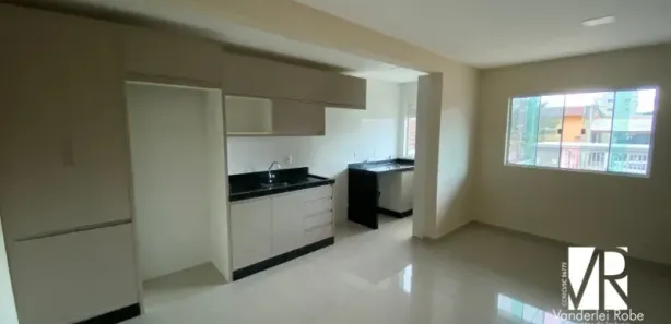Apartamento com 2 Quartos para alugar, 66m² no Areias, Camboriú