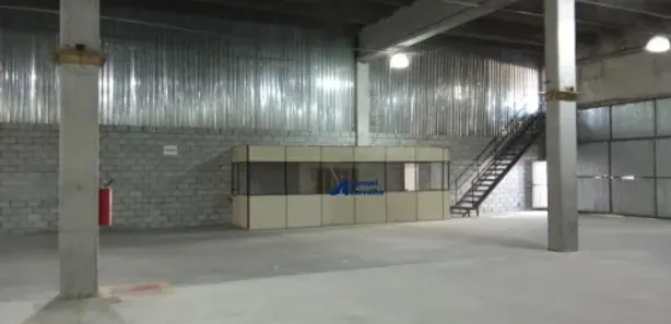 Galpão / Depósito / Armazém para alugar, 760m² no Santa Fé, Osasco