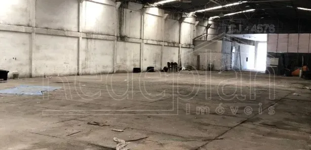 Galpão / Depósito / Armazém para alugar, 751m² no Ano Bom, Barra Mansa