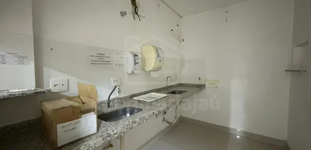 Loja / Salão / Ponto Comercial para alugar, 130m² no Chácara Braz Miraglia, Jaú