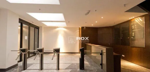Andar / Laje corporativa à venda, 939m² no Centro, Curitiba