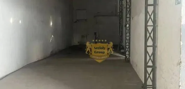 Galpão / Depósito / Armazém para alugar, 450m² no Laranjal, São Gonçalo