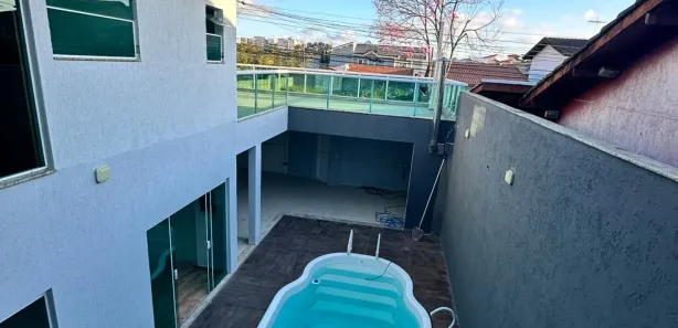 Sobrado com 3 Quartos para alugar, 400m² no Jardim dos Ipês, Suzano