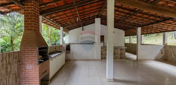 Fazenda / Sítio / Chácara com 6 Quartos à venda, 600m² no Condomínio Rural Canto da Serra, Santa Luzia
