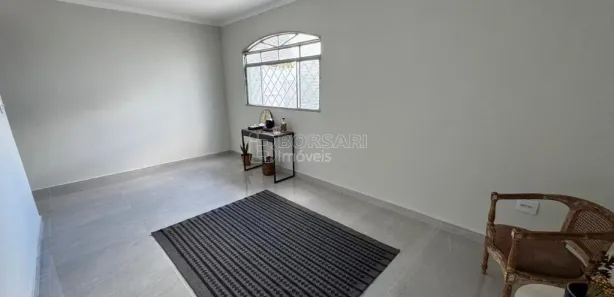 Casa com 3 Quartos à venda, 130m² no Jardim Tabapuã (Vila Xavier), Araraquara