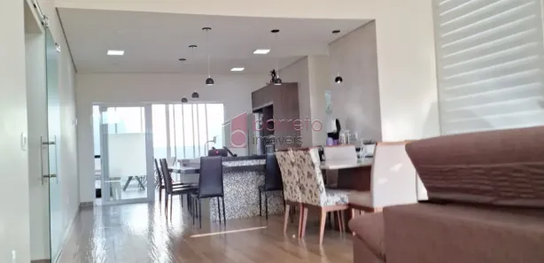 Casa de Condomínio com 3 Quartos à venda, 220m² no Santa Isabel, Louveira