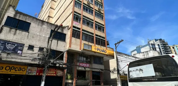 Apartamento com 3 Quartos para alugar, 100m² no Centro, Barra Mansa