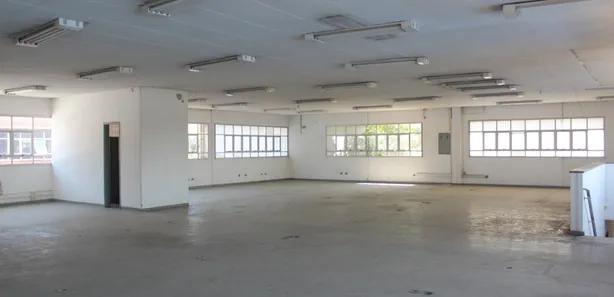 Galpão / Depósito / Armazém para alugar, 2800m² no Presidente Altino, Osasco