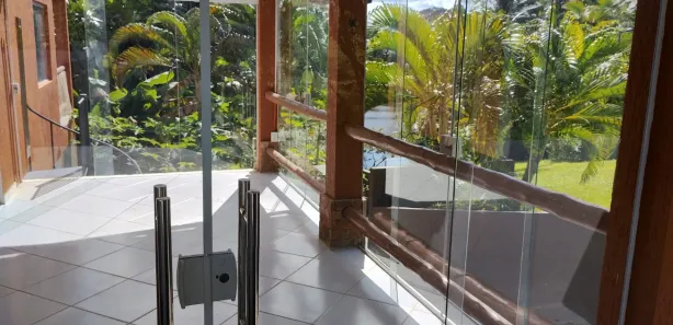 Casa de Condomínio com 2 Quartos para alugar, 90m² no Portão, Lauro de Freitas