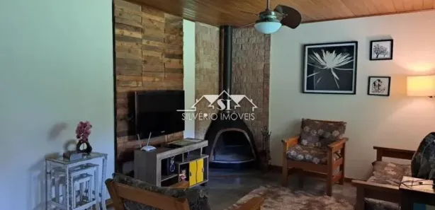 Fazenda / Sítio / Chácara com 4 Quartos à venda, 185m² no Paty do Alferes, Paty do Alferes