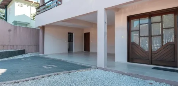 Casa com 3 Quartos à venda, 400m² no Água Verde, Blumenau