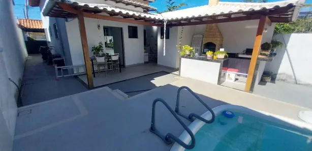 Casa com 2 Quartos à venda, 82m² no Parque Hotel, Araruama