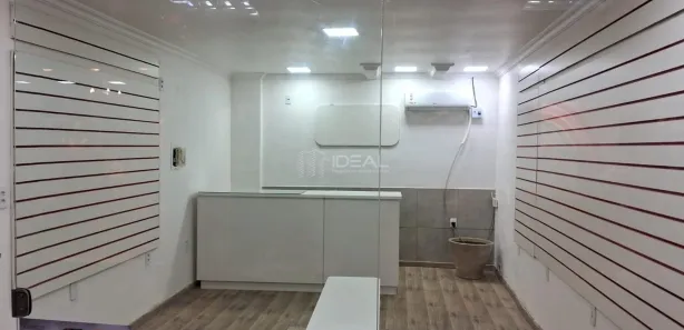 Loja / Salão / Ponto Comercial à venda, 28m² no Centro, Campos dos Goytacazes
