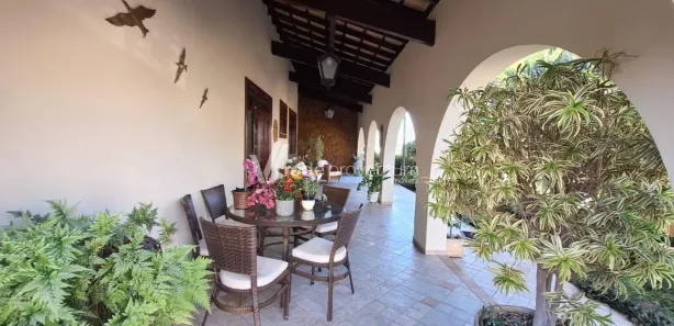 Sobrado com 3 Quartos para venda ou aluguel, 582m² no Jardim de Itapoan, Paulínia