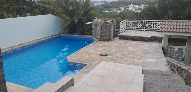 Casa de Condomínio com 3 Quartos para venda ou aluguel, 300m² no Jardim do Golf I, Jandira