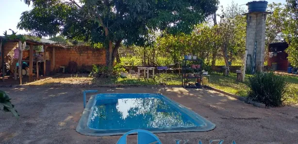 Fazenda / Sítio / Chácara com 2 Quartos à venda, 334m² no Chácaras Araguaia, Valparaíso de Goiás