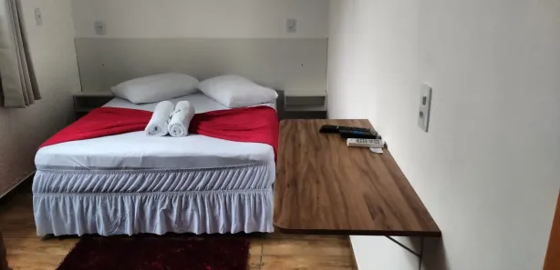 Hotel / Motel / Pousada com 3 Quartos para alugar, 99m² no Armação, Penha