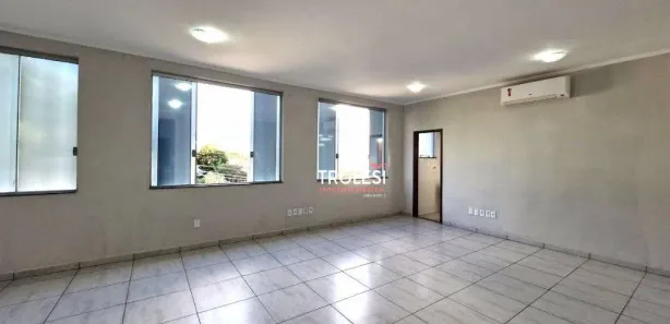 Conjunto Comercial / Sala para alugar, 55m² no Centro, Jaguariúna