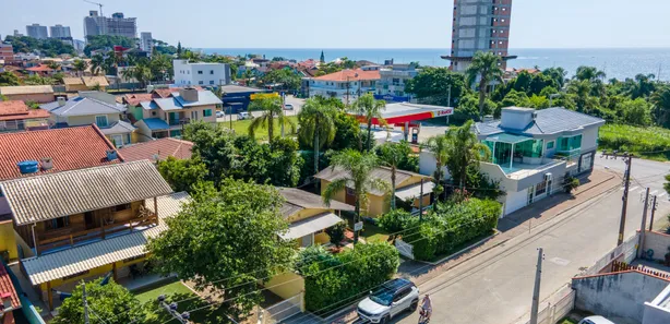 Terreno / Lote / Condomínio à venda, 516m² no Itacolomi, Balneário Piçarras