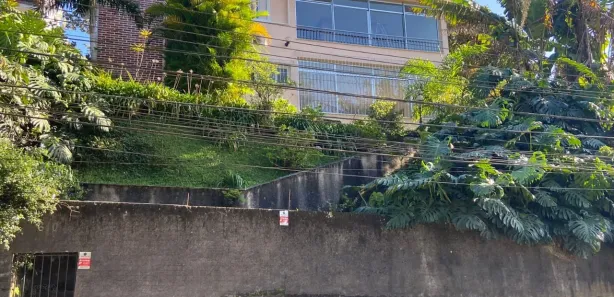 Casa com 4 Quartos para alugar, 400m² no Independência, Petrópolis