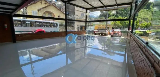 Loja / Salão / Ponto Comercial para alugar, 115m² no Bingen, Petrópolis