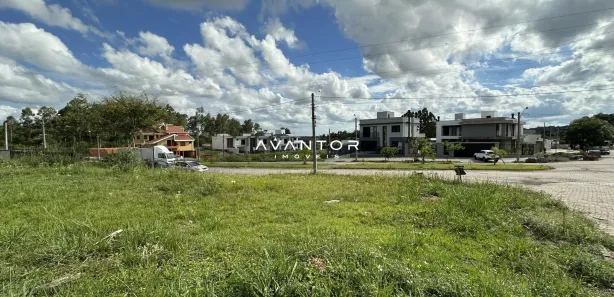 Terreno / Lote / Condomínio à venda, 462m² no São José, Santa Maria