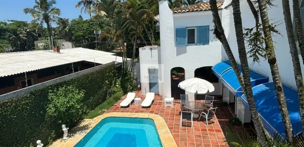 Casa com 5 Quartos para venda ou aluguel, 405m² no Balneário Praia do Pernambuco, Guarujá