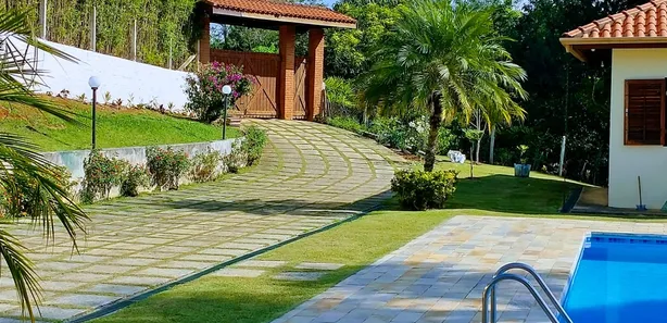 Fazenda / Sítio / Chácara com 4 Quartos para alugar, 3000m² no Mairinque, Mairinque