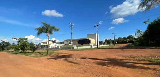 Casa com 4 Quartos à venda, 420m² no Centro, Hidrolândia