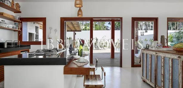 Casa com 6 Quartos à venda, 215m² no Centro, Porto Seguro