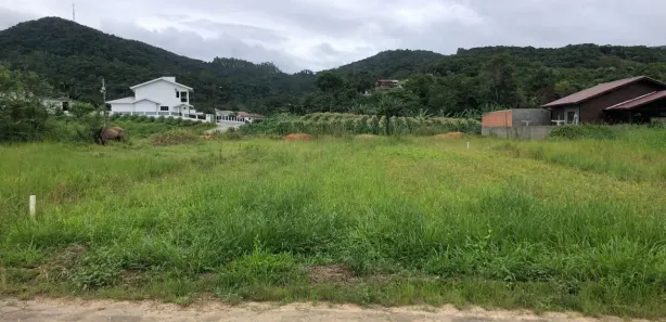 Terreno / Lote / Condomínio à venda, 360m² no Centro, Águas Mornas