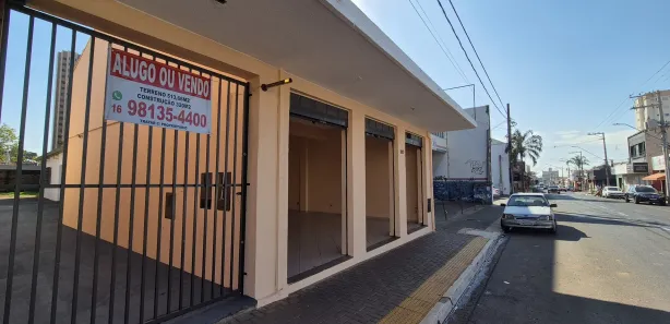 Loja / Salão / Ponto Comercial para venda ou aluguel, 240m² no Centro, Araraquara