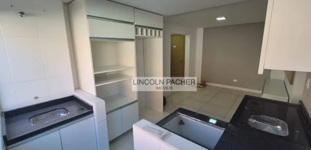 Apartamento com 2 Quartos para alugar, 50m² no Guaraituba, Colombo