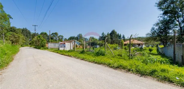 Fazenda / Sítio / Chácara com 4 Quartos à venda, 270m² no , Campina Grande do Sul