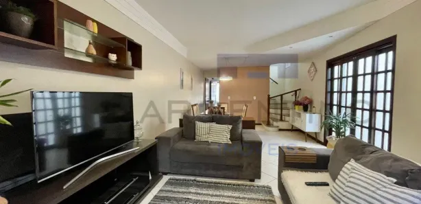 Casa com 3 Quartos para venda ou aluguel, 135m² no Parque Santana, Mogi das Cruzes
