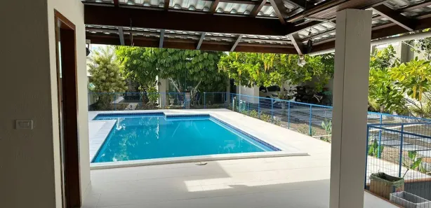Casa de Condomínio com 4 Quartos para venda ou aluguel, 300m² no , Porto Seguro